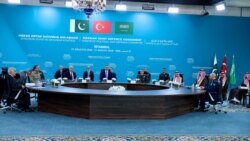 Hevparên Peymana Mekka a Berevaniyê li Stenbol. 