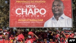 Apoiantes de Daniel Chapo, candidato presidencial do partido no poder em Moçambique, Frelimo