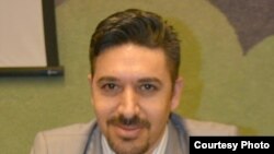 Ruhullah Muradi Qaşqay türkləri haqda danışır