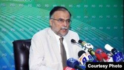 هغه وویل امریکا سره په انډیوالۍ پاکستان ته یوازې دترهګرۍ اؤ مخدره موادو په څیر ستونزې په لاس ورغلي دي