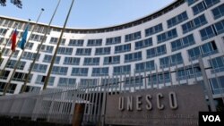 Kantor pusat UNESCO di Paris, tempat berlangsungnya pemungutan suara mengenai keanggotaan Palestina, Senin ((31/10).