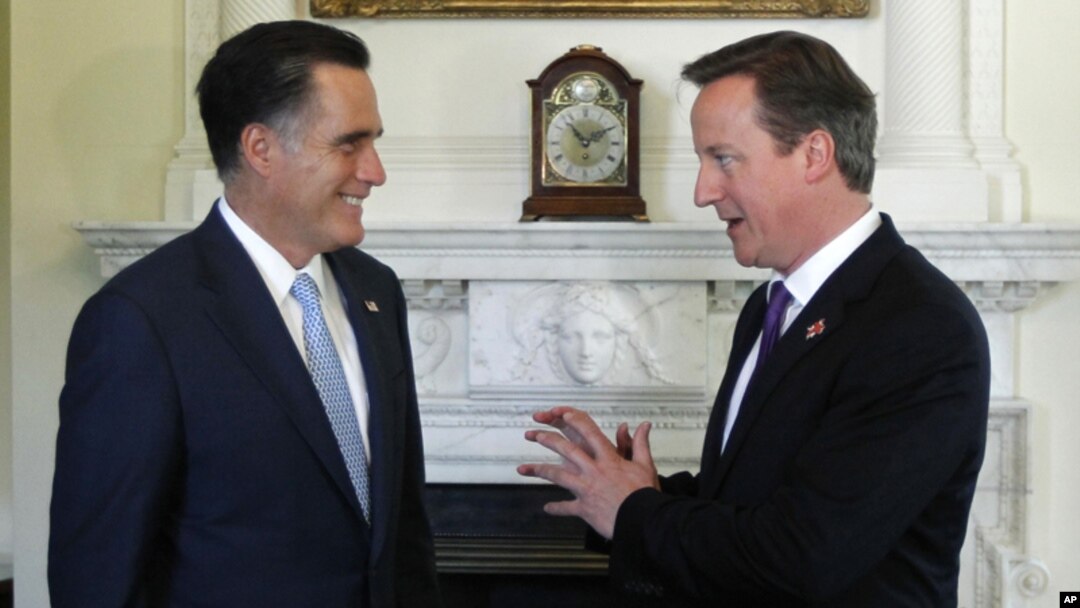 Mitt Romney bertemu PM Inggris David Cameron dalam lawatannya ke Inggris, sekaligus untuk menghadiri pembukaan Olimpiade 2012 di London (26/7).
