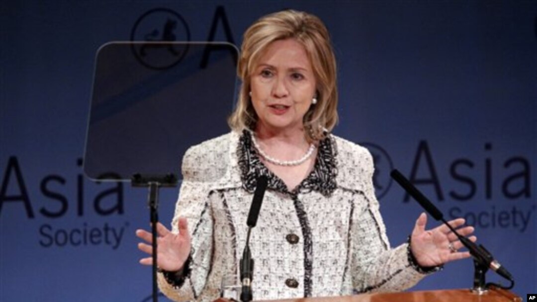 U.S. Secretary of State Hillary Clinton speaks during a tribute in memory of Ambassador Richard Holbrooke at the Asia Society in New York, February 18, 2011
