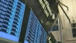 Global Stocks Plunge On Fears of Another Recession