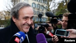 Michel Platini à Lausanne, Suisse, le 8 décembre 2015. (REUTERS/Denis Balibouse)