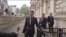 因華為5G討論洩密 英首相把國防大臣解職