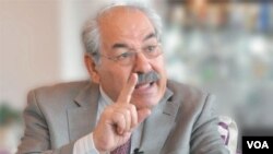  فەلەکەدین کاکەیی