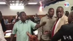 Ayiti: Prezantasyon Enonse Politik Jeneral Jean Michel Lapin an Toujou nan yon Enpas nan Sena a