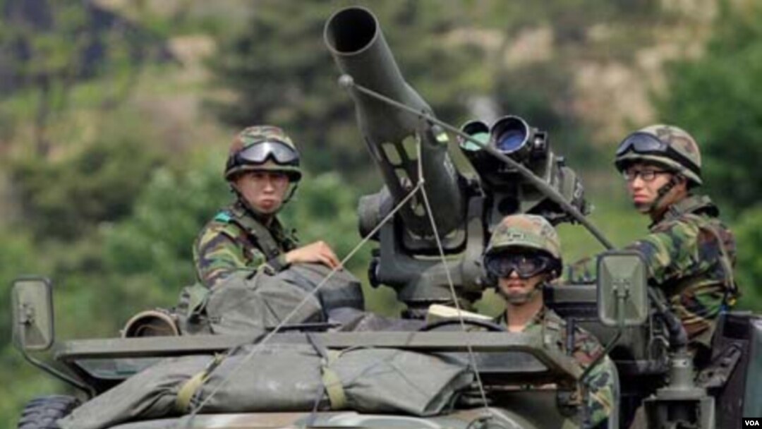 Marinir Korea Selatan melakukan persiapan latihan perang untuk minggu kedua, mengabaikan peringatan dari Korea Utara.