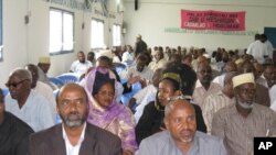 Xildhibaanno Dhexdhexaadin ku Baaqay