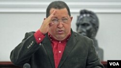 Presiden Venezuela Hugo Chavez kembali menjalani pembedahan tumor pada panggulnya di Havana, Kuba (28/2).