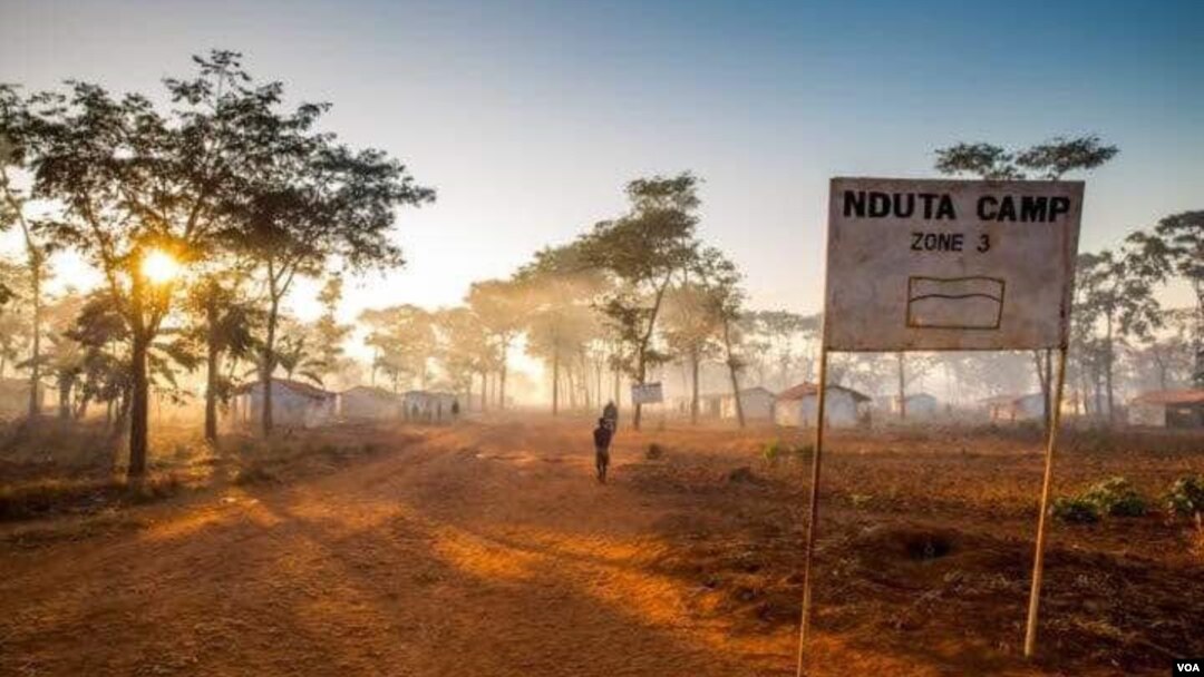 Impunzi zari mu nkambi ya Mtendeli zimuriwe mu nkambi ya Nduta
