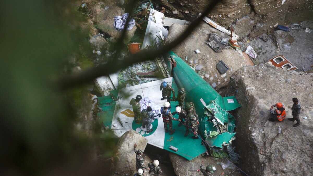 Putnik snimao poslednje trenutke pred pad aviona u Nepalu