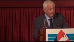 香港前港督访港 就一国两制表态