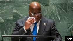 Président Félix Tshisekedi ya RDC, mpe mokambi ya Union africaine, na lisikulu na ye na 76e Assemblée générale ya ONU na New York, 21 septembre 2021.