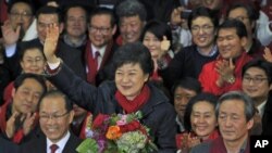 တောင်ကိုရီးယားသမ္မသစ်ဖြစ်လာမယ့် Park Geun-Hye