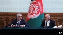 Berezida wa Afuganistani, Ashraf Ghani, iburyo,i Kabul, muri Afuganstani, kw'itariki ya 17/05/2020