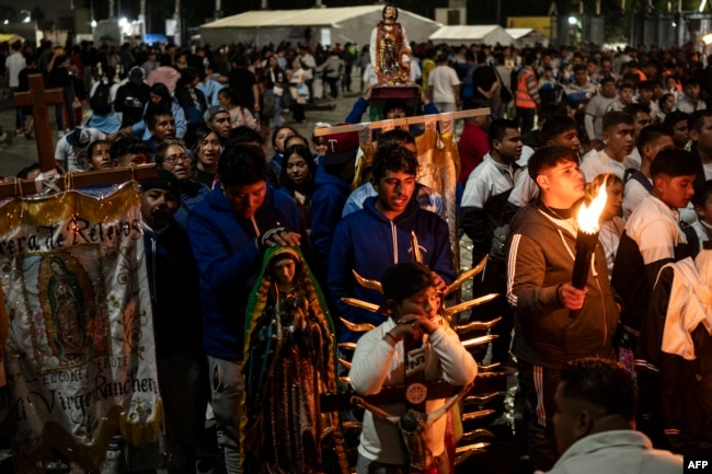 El arzobispo auxiliar de la Arquidiócesis Primada de México, Francisco Acero, dijo el lunes 9 de diciembre que una tregua "absoluta" el 12 y 25 de diciembre abriría la posibilidad de poner un freno a la criminalidad.