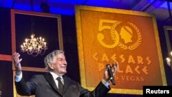 El cantante Tony Bennett, en una imagen de archivo, durante una celebración de su 90 cumpleaños en Las Vegas.