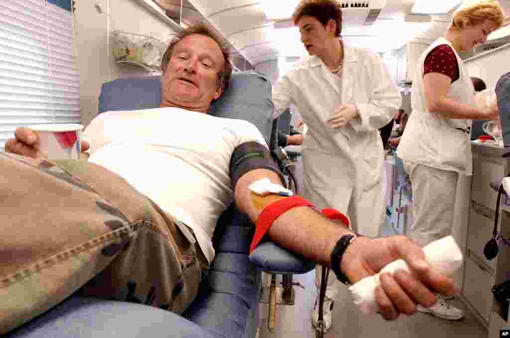Williams dona sangre en 2001 para las víctimas de los ataques terroristas del 11 de septiembre