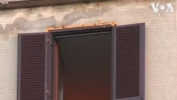 Կարանտինի տակ գտնվող Իտալիայի բնակիչները ամեն երեկո բացում են տների պատուհաններն ու միասին երգում