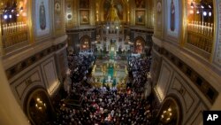 ጁልያን ካላንደር ዝክተሉ ኣመንቲ ክርስትና ሎሚ መዓልቲ ልደት ክርስቶስ ኣክቢሮም