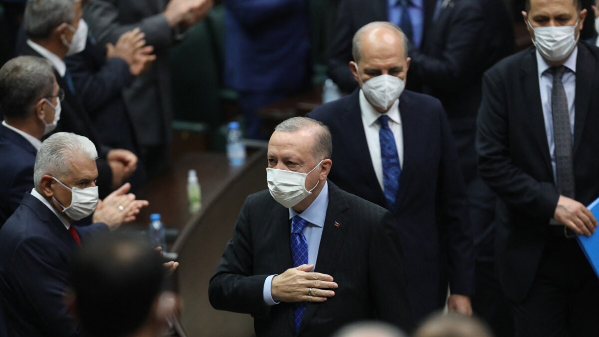 Turkey&#39;s Erdogan Under Renewed Pressure Following Mafia Boss Allegations