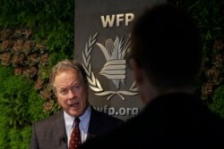David Beasley,Direktur Eksekutif Program Pangan Dunia PBB (WFP) saat diwawancarai Associated Press di Roma, 6 Desember 2018. (Foto: dok).
