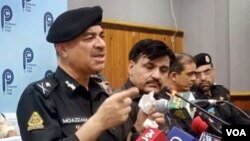 د رپورټ ترمخه، ښاغلی انصاري 18 میاشتې په دغه چوکۍ پاتې شوی و او د تبادلې سبب يې نه دی ښودل شوی