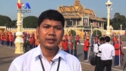 Sihanouk’s Golden Urn Returned to Royal Palace 