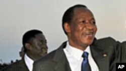 Le président Blaise Compaoré a évoqué les défis auxquels les Burkinabées restent confrontées