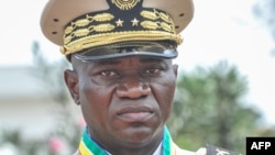 Le chef de la Garde républicaine du Gabon, le général Brice Oligui Nguema, à Libreville le 16 août 2023, lors des célébrations précédant la fête de l'indépendance du Gabon, le 17 août 2023.