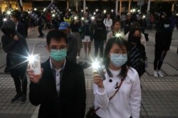 El día de fin del año 2019, miles salieron a las calles a recordar a los muertos y heridos en las protestas en Hong Kong.