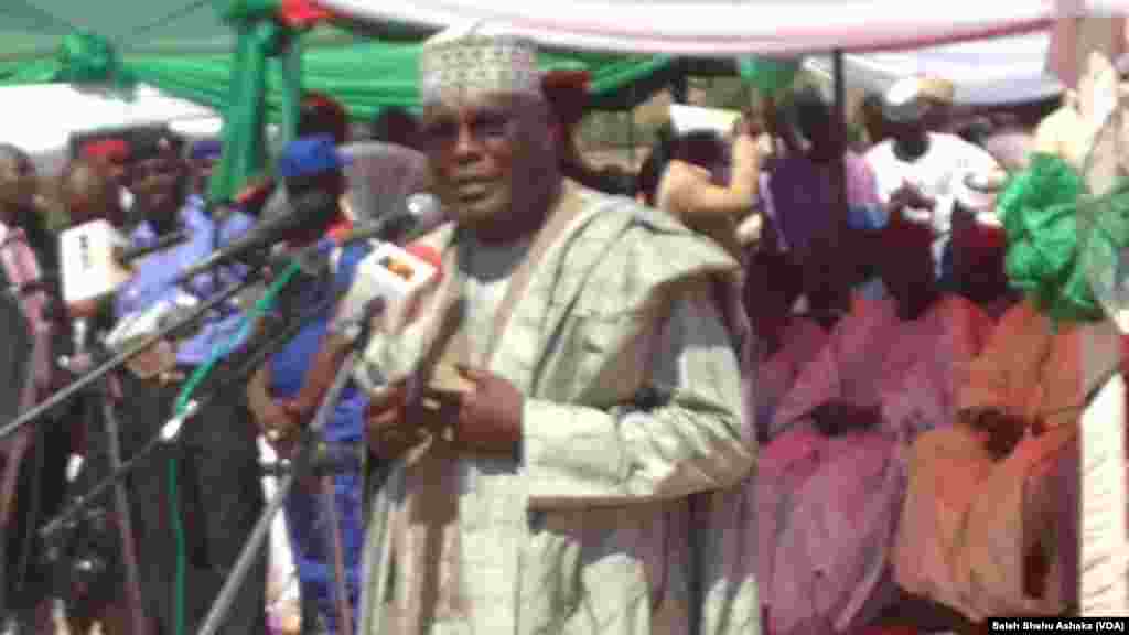 Tsohon shugaban kasar Najeriya Abdulsalam Abubakar.