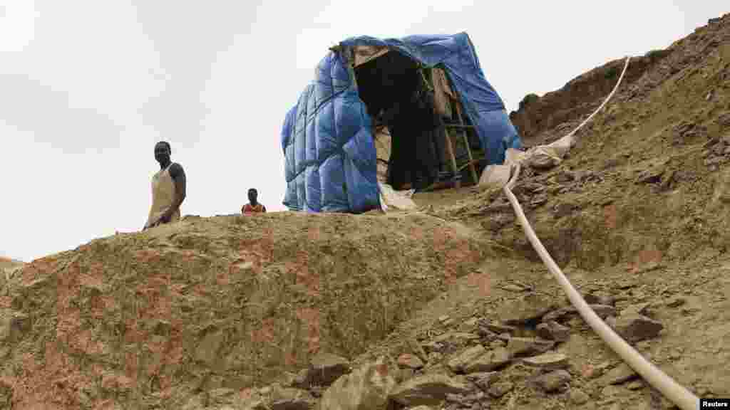 A home is built by a mine in Minna, Niger State.