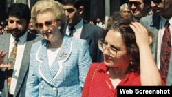 Leyla Yunus, right, with Margaret Thatcher during the latter’s visit to Azerbaijan in September 1992 