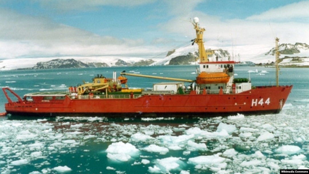 Kapal NAPOC Ary Rongel Angkatan Laut Brasil dalam eksplorasi di Antartika (Foto: Wikipedia/dok)