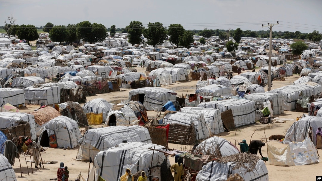 Ikambi y'impunzi y'i Maiduguri, muri Nijeriya.