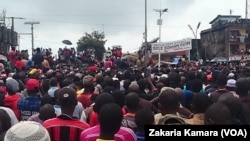 Un rassemblement des opposants au régime en place à Conakry, 16 août 2016. VOA/Zakaria Camara