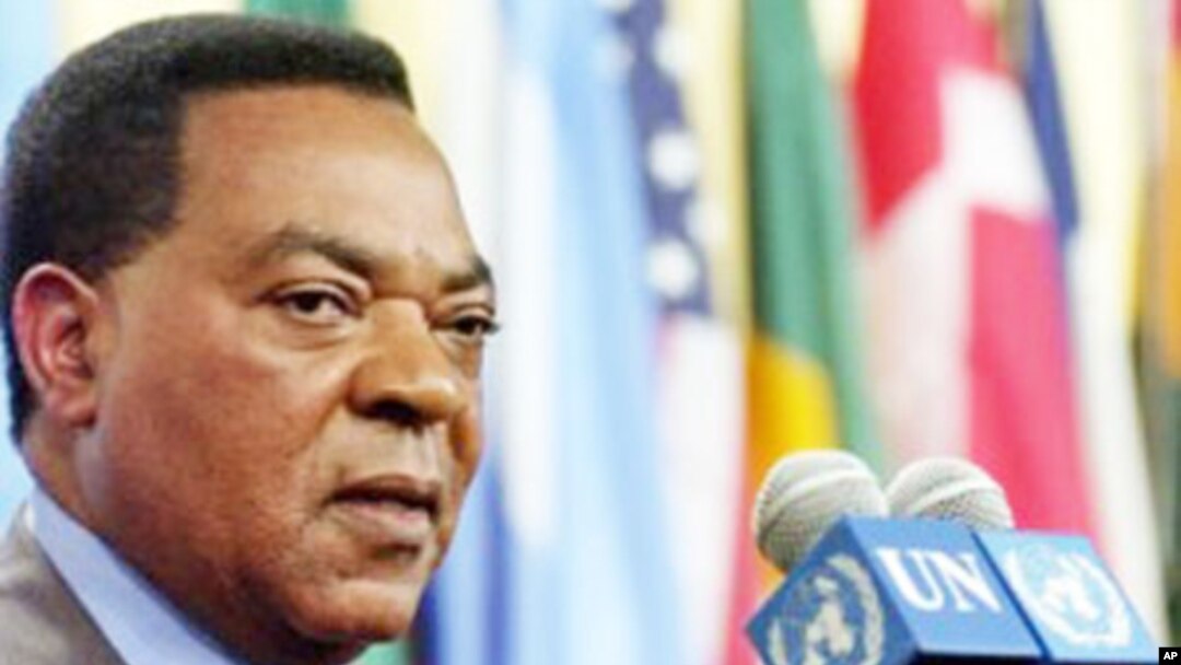 Mahiga: Ururka Al-Shabab Waa uu kala Qeybsamay