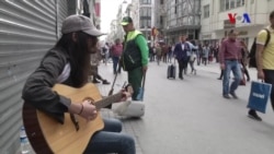 Beyoğlu Sokaklarında Müzik Susmuyor