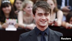 Daniel Radcliffe lors de la première de "Harry Potter and the Deathly Hallows: Part 2", à New York, le 11 juillet 2011. 