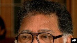সুনীল গঙ্গোপাধ্যায় এবং তার লেখালেখি