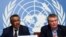 Tổng giám đốc Tổ chức Y tế Thế giới (WHO) ông Tedros Adhanom Ghebreyesus (trái) và ông Michael J. Ryan, Giám đốc Điều hành Chương trình Y tế Khẩn cấp của WHO trong cuộc họp báo tại Geneva, Thụy Sĩ về coronavirus, ngày 29/1/2020