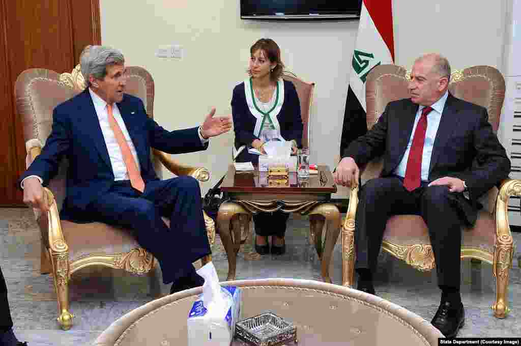 Secretary Kerry Meets With Iraqi Council of Representatives Speaker Nujaifi in Baghdad.