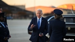 El presidente de Estados Unidos, Joe Biden, llega a la Base Andrews, en Maryland, Estados Unidos, el 26 de noviembre de 2024