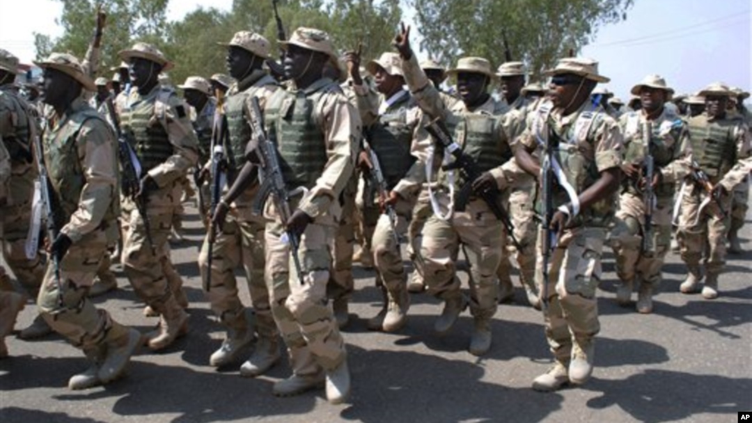 Perwakilan negara-negara Afrika Barat (ECOWAS) membahas rencana untuk mengirim pasukan tambahan, sekitar 3.000 tentara lagi ke Mali (foto: dok).