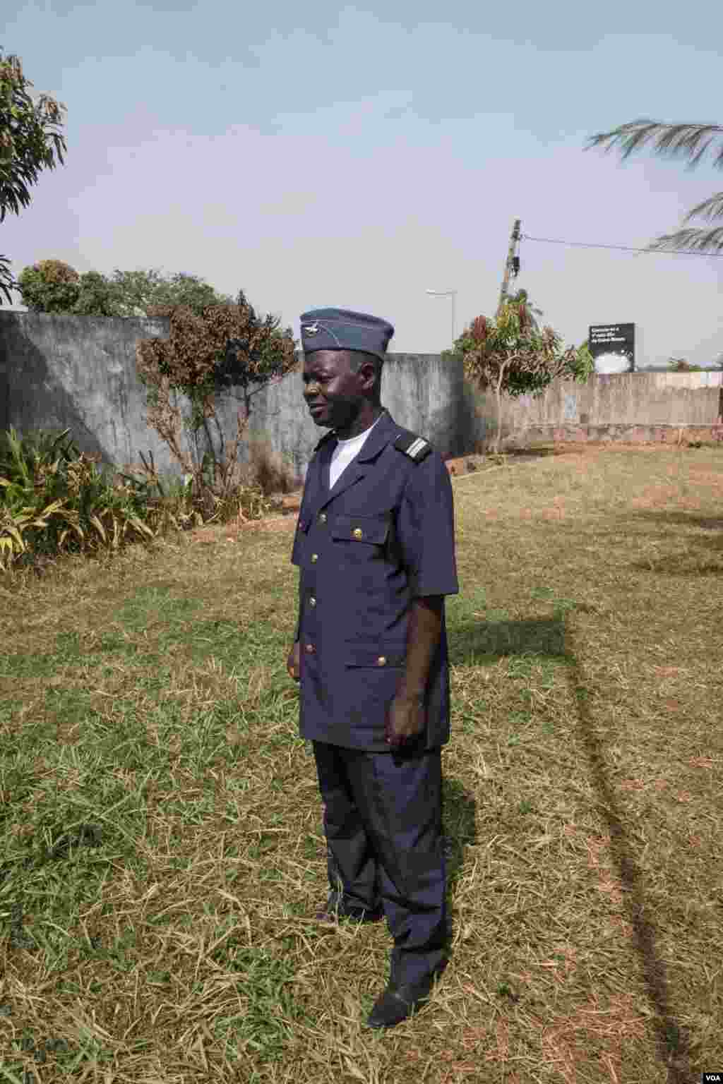 Manuel da Costa is a major in Guinea-Bissau's army, but he's also a poet and a novelist who has written about the country's notorious drug-trafficking issues in his books. Bissau, Guinea-Bissau, Dec. 18, 2017. (R. Shyrock/VOA)
