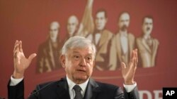 López Obrador planea recortar el impuesto sobre la renta y corporativos para municipios en seis estados fronterizos.