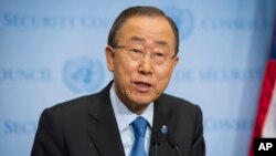 Sekretaris Jenderal PBB, Ban Ki-moon berbicara kepada media di markas PBB di New York (foto: dok). 